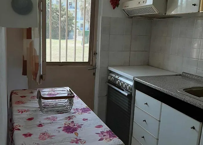Magnolia House *